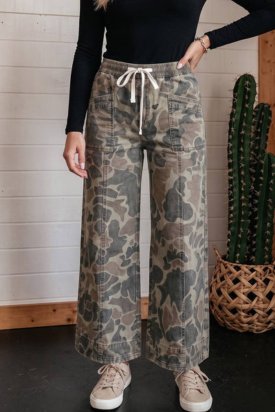 Camouflage Print Drawstring Waist Pocket Shift Jeans