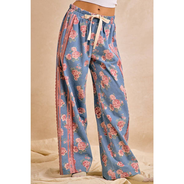 FLORAL WASHED DENIM LACE CONTRAST SIDE  PANTS BY BY BIBI