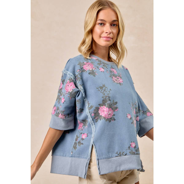 FLOWER PRINTED DENIM OPENSEAM DETAIL TOP BY BIBI