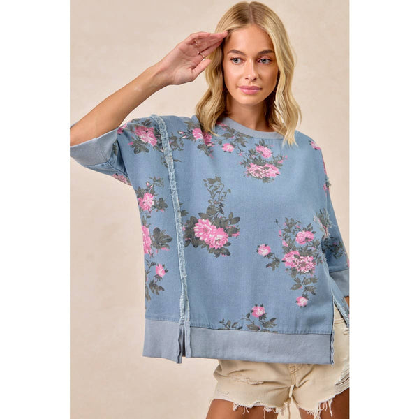FLOWER PRINTED DENIM OPENSEAM DETAIL TOP BY BIBI